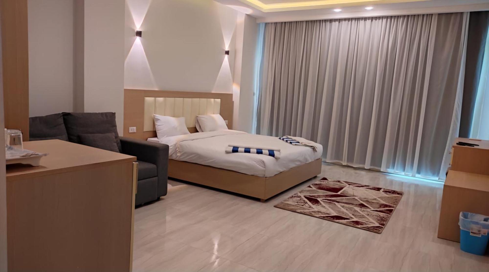 Hotel apartamentowy Mirage Bay & Aquapark 4*